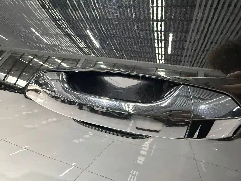 Audi A6L — миниатюра 12