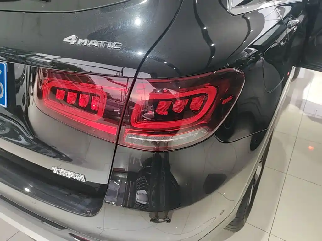 Mercedes-Benz GLC — миниатюра 8