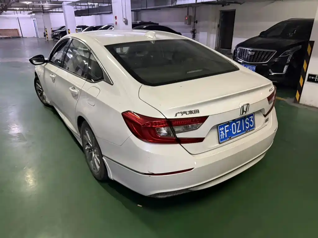 Honda Accord — миниатюра 6
