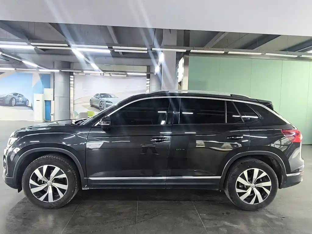 Volkswagen Tayron 2019 330TSI Luxury VI