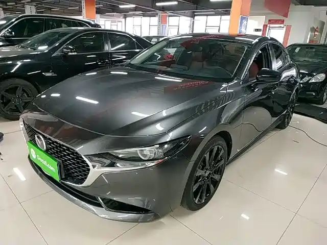 Mazda 3 Axela