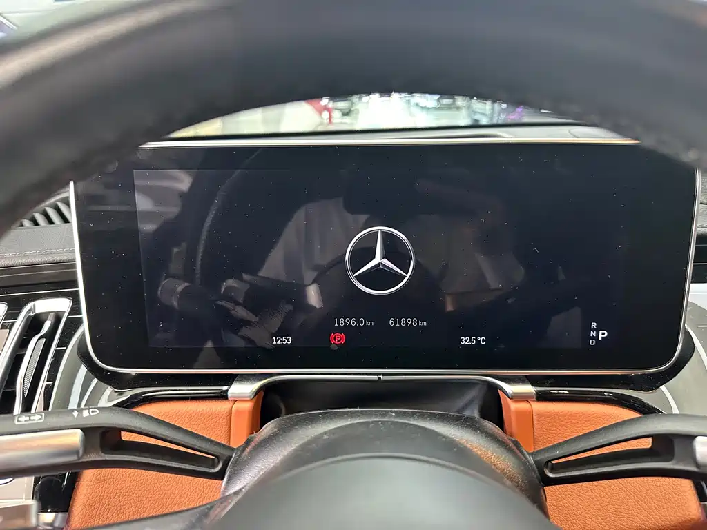 Mercedes-Benz S-Class — миниатюра 6