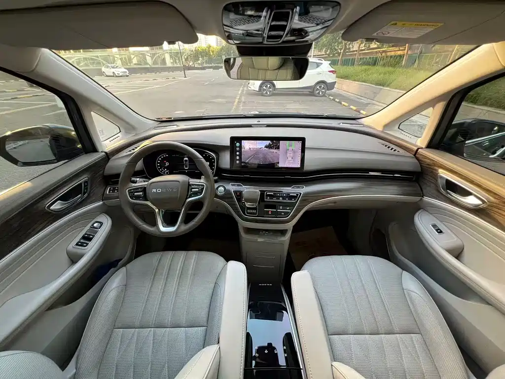 Roewe iMAX8 — миниатюра 5
