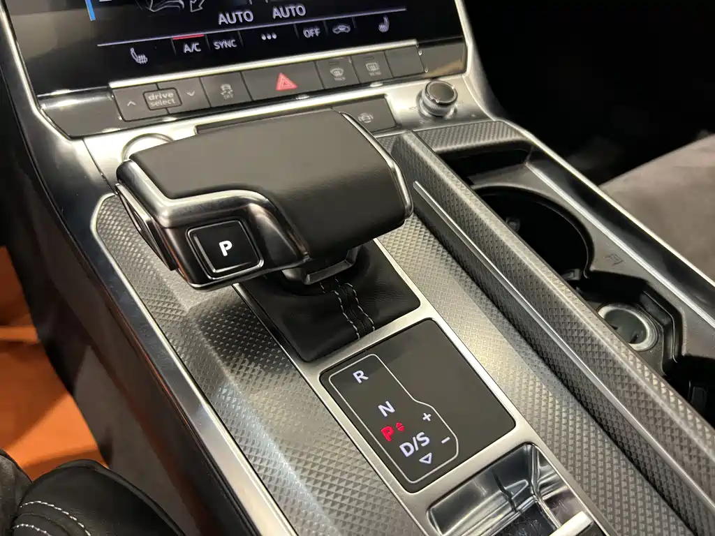 Audi A6L — миниатюра 4
