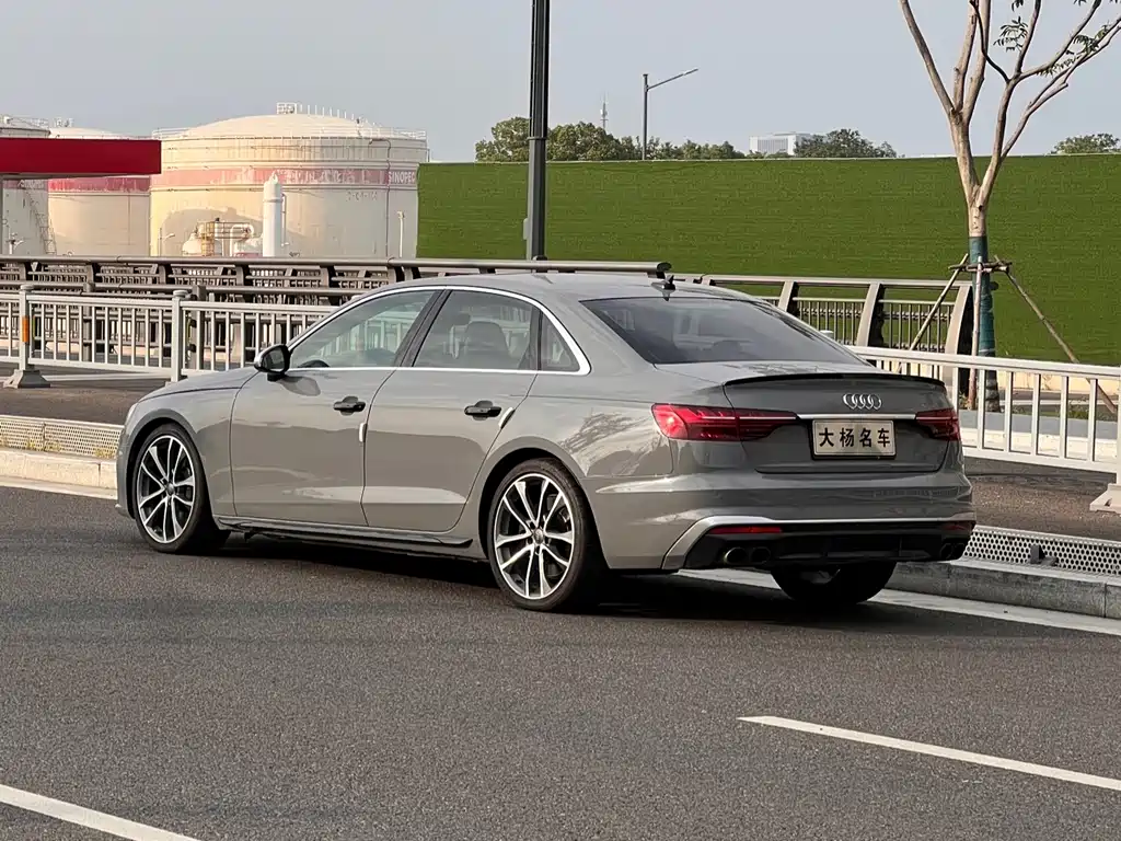 Audi S4 — миниатюра 9
