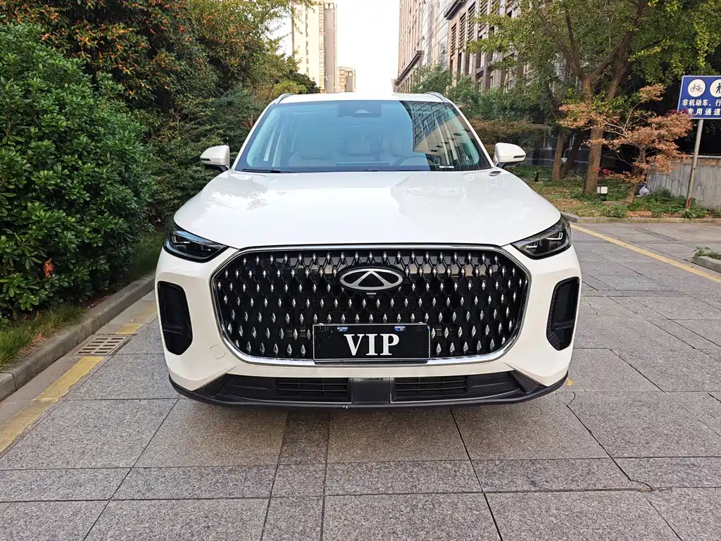 Chery Tiggo 8L