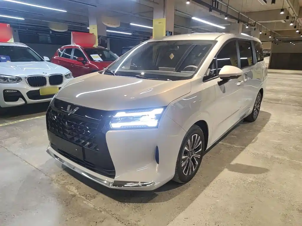 Wuling Xingguang 730 New Energy