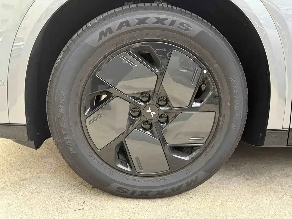 XPeng G6 — миниатюра 10