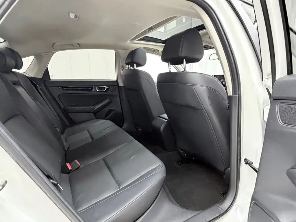 Honda Civic — миниатюра 18