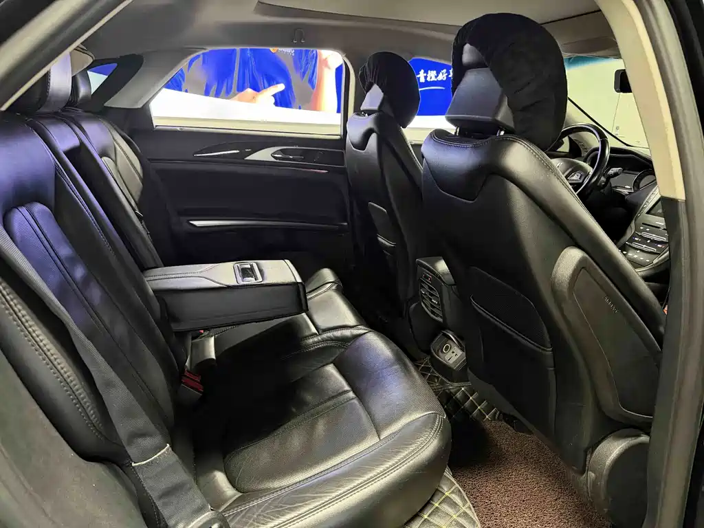 Lincoln MKZ — миниатюра 9