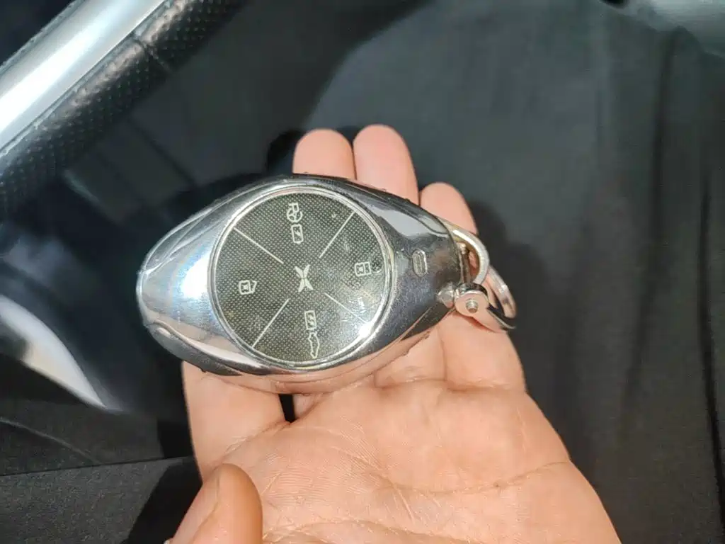 XPeng P7 — миниатюра 9