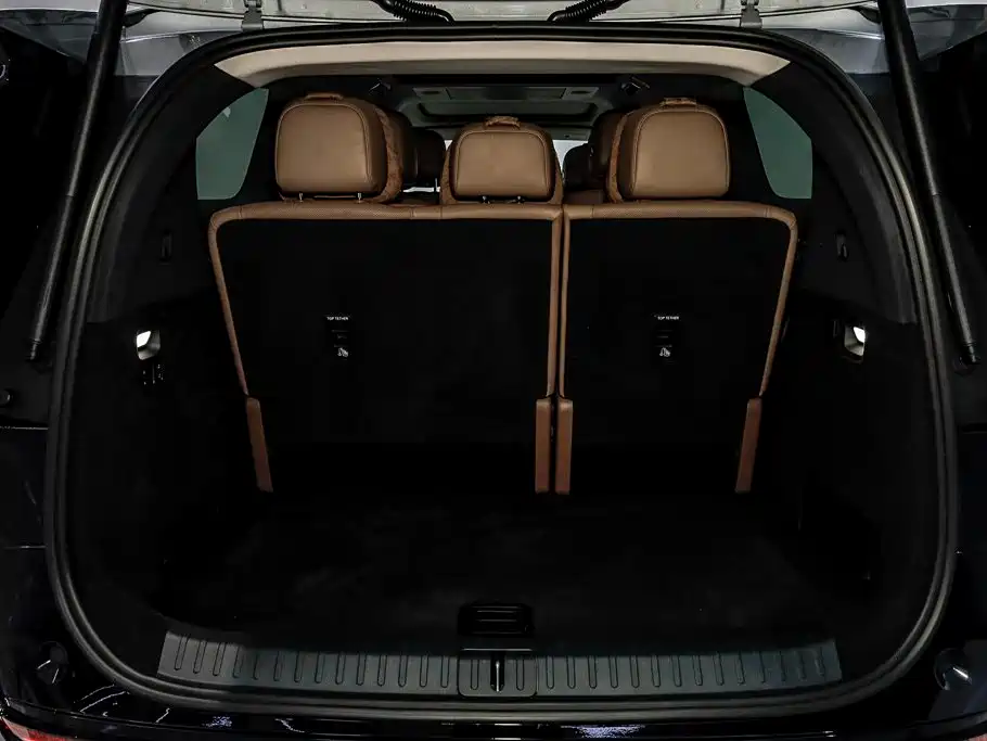 Li Auto Li MEGA — миниатюра 7