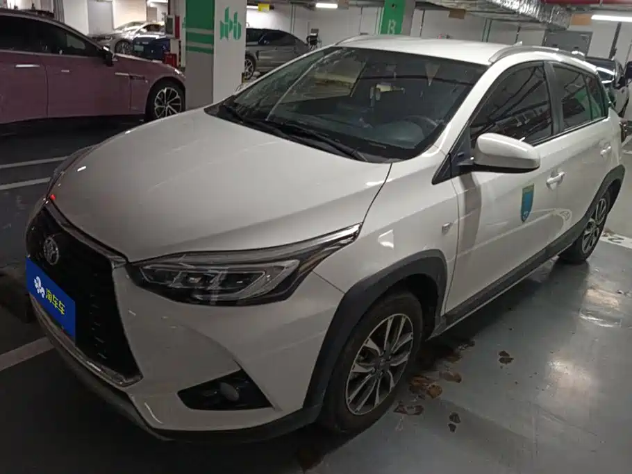 Toyota Yaris L