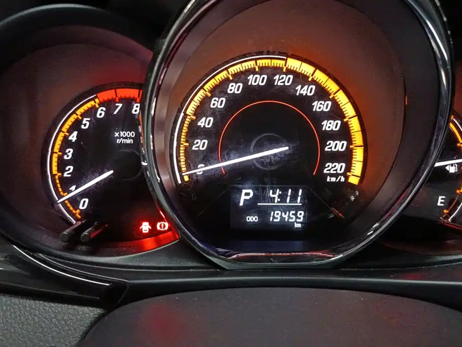 Toyota Yaris L — миниатюра 14