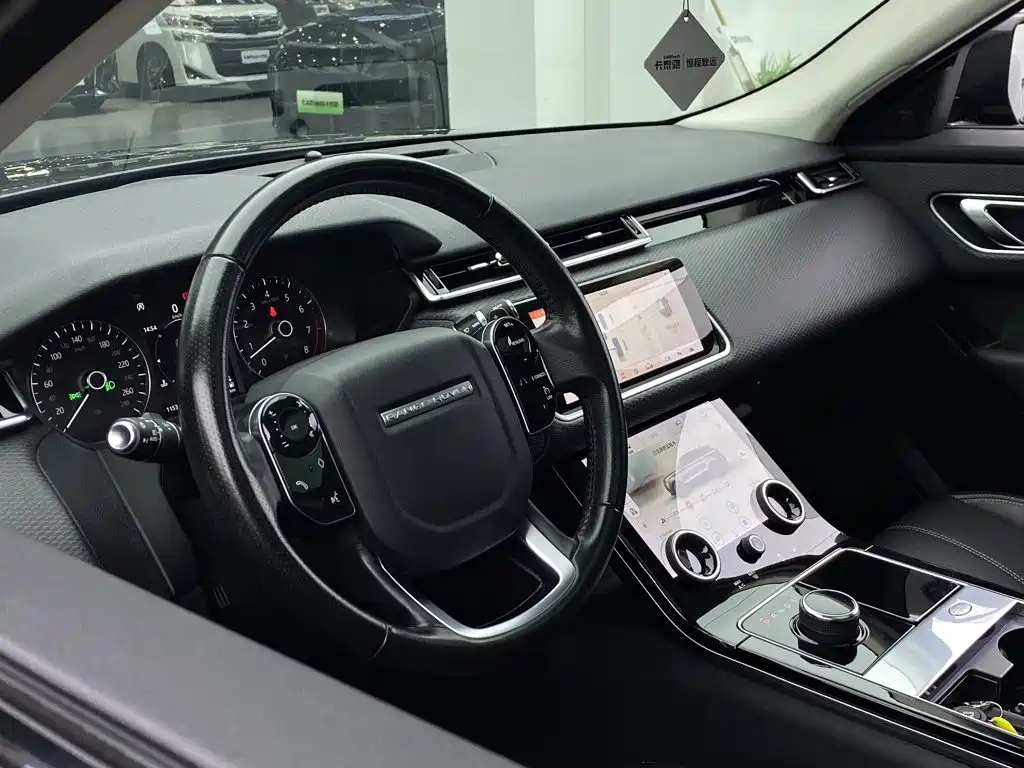Land Rover Velar — миниатюра 21