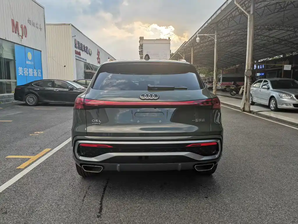 Audi Q5L — миниатюра 7