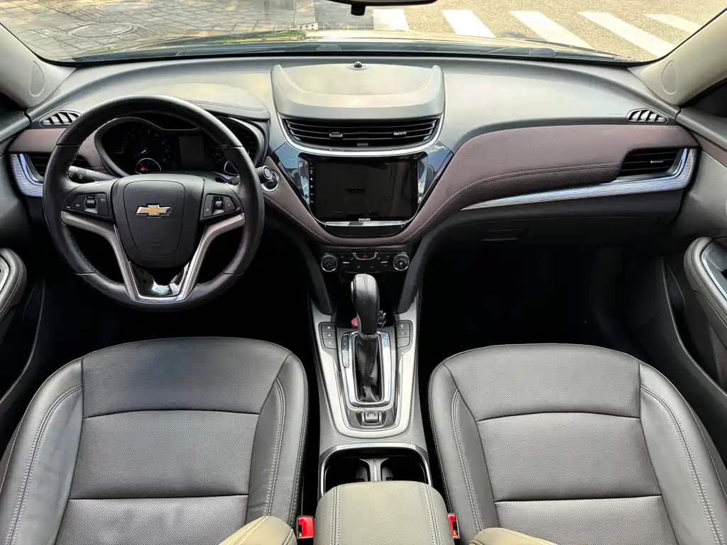 Chevrolet Malibu — миниатюра 8