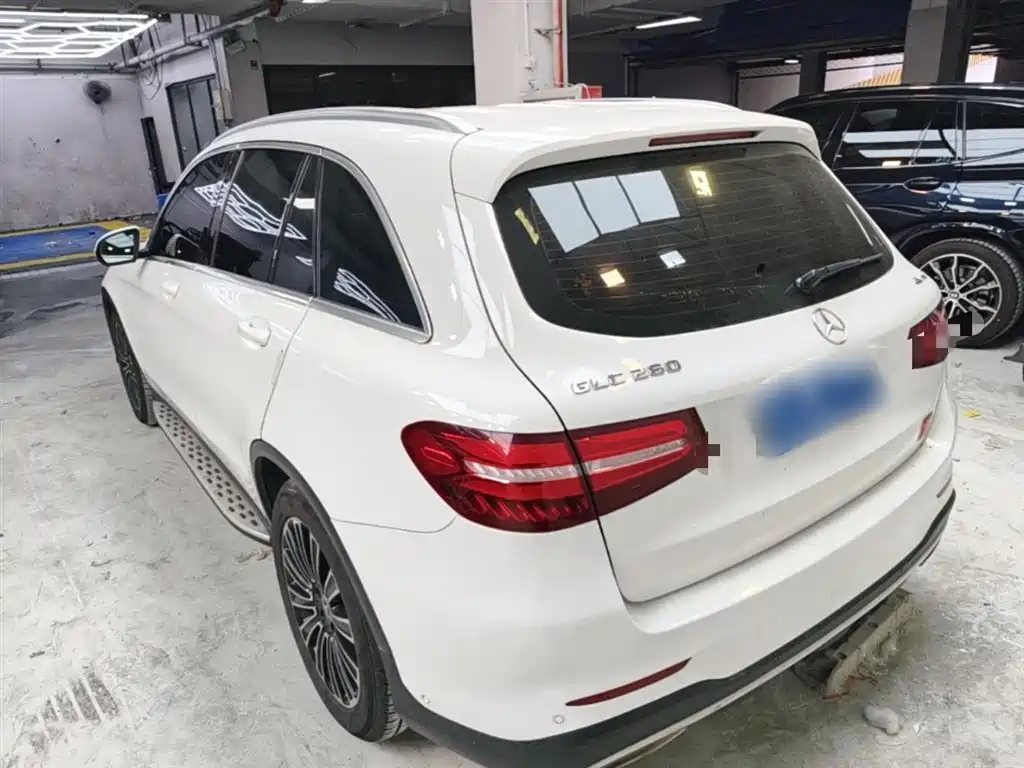 Mercedes-Benz GLC 2018 GLC 260 4MATIC