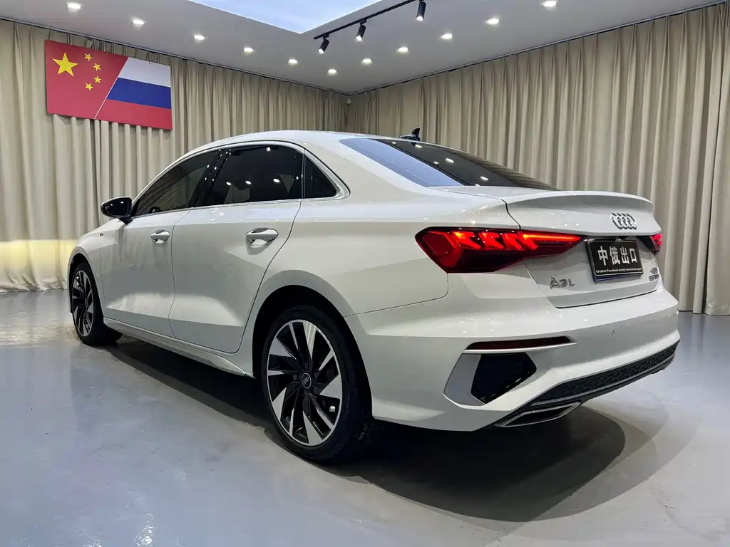 Audi A3 — миниатюра 5