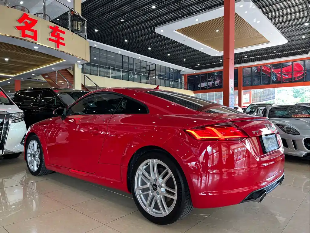 Audi TT — миниатюра 6