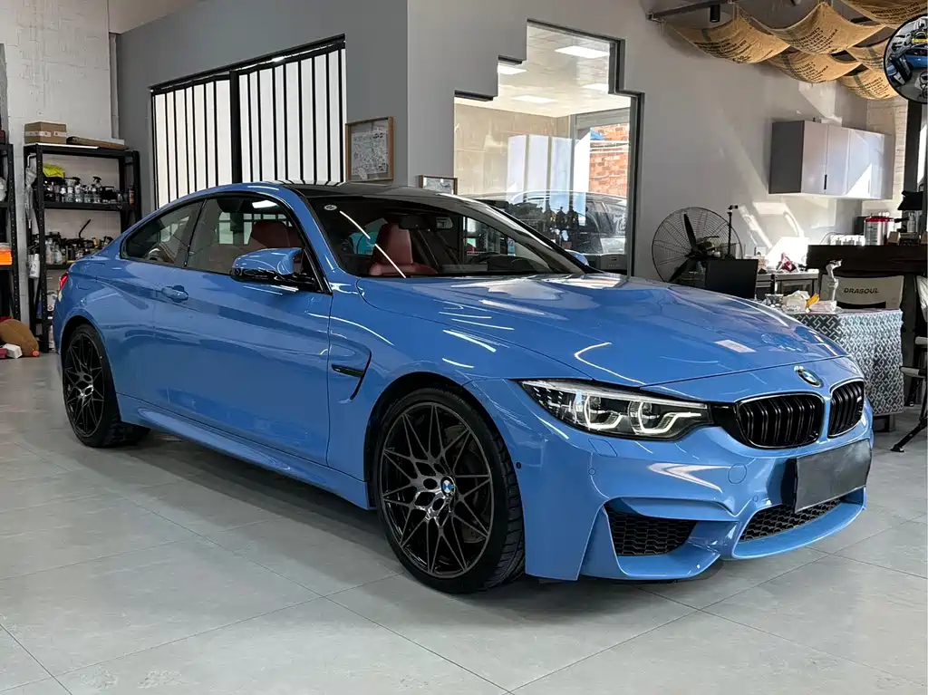 BMW M4