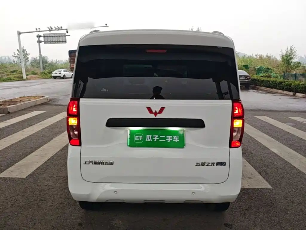 Wuling Zhiguang EV — миниатюра 6