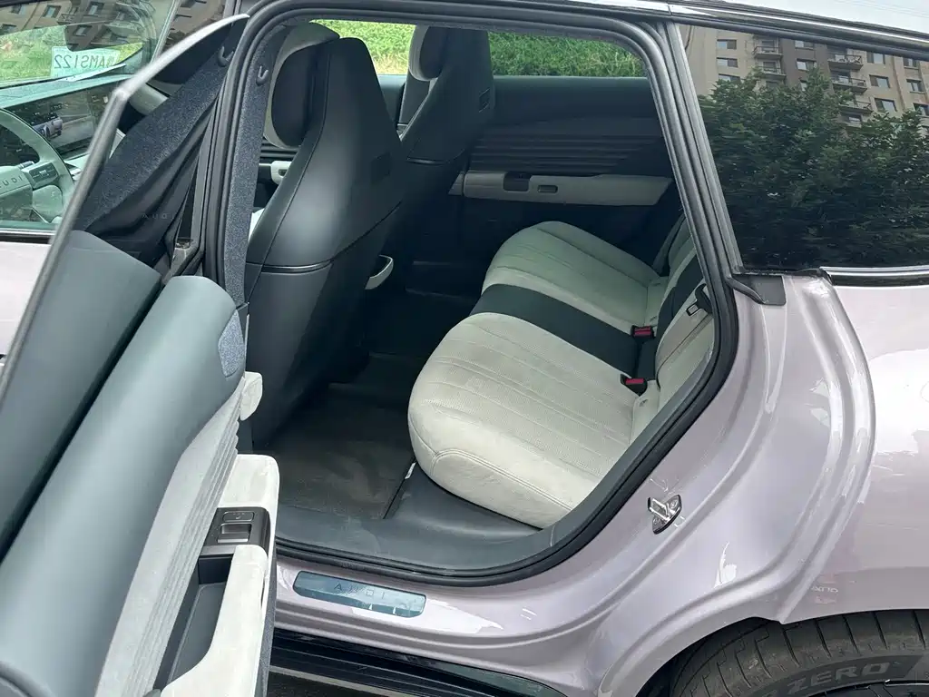 Audi E5 Sportback — миниатюра 6