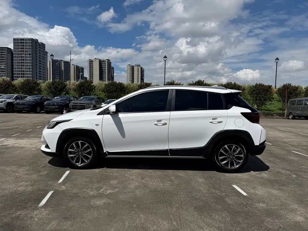 Toyota Yaris L Zhixuan X 1.5L CVT Luxury Edition, фото 6