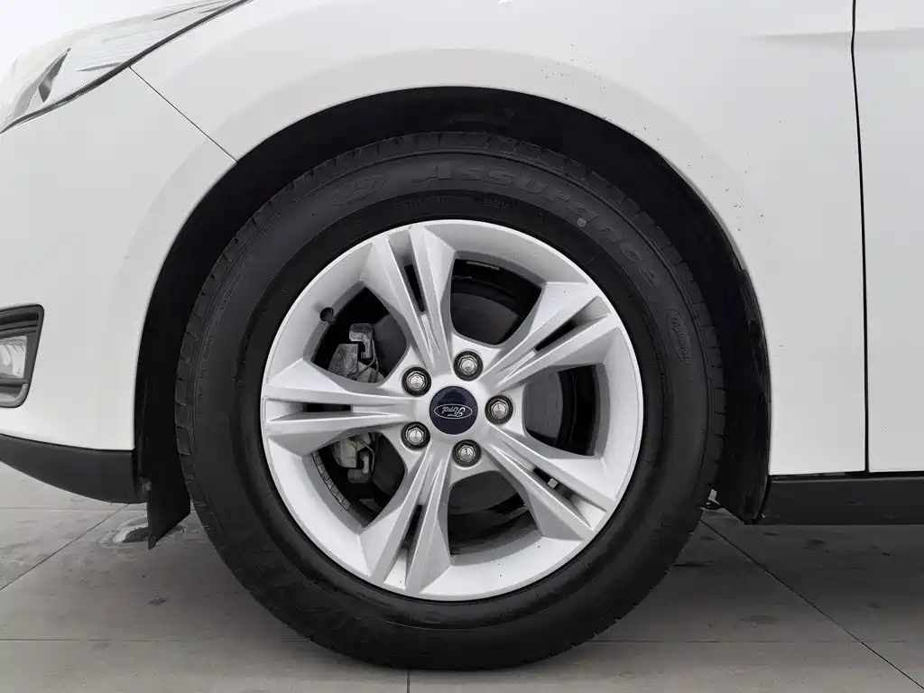Ford Focus — миниатюра 17