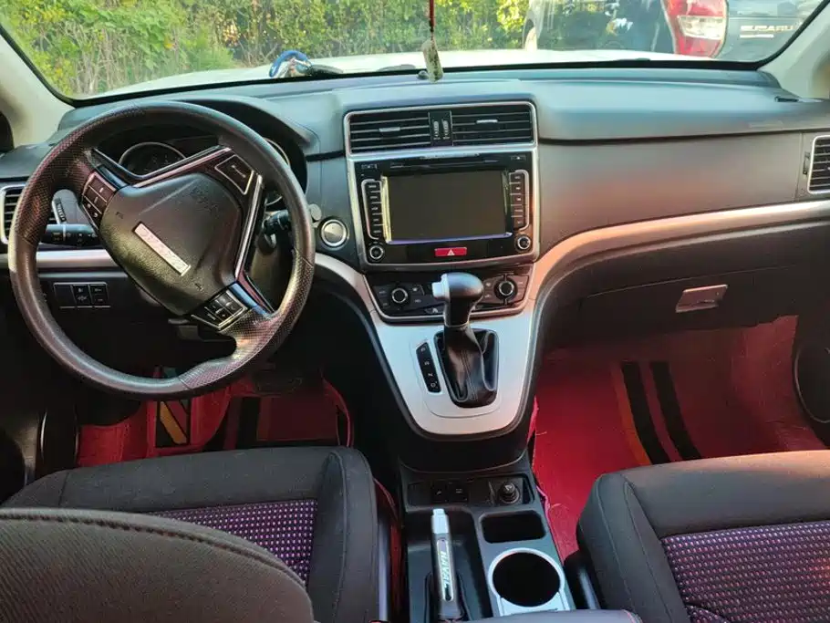 Haval M6 — миниатюра 12