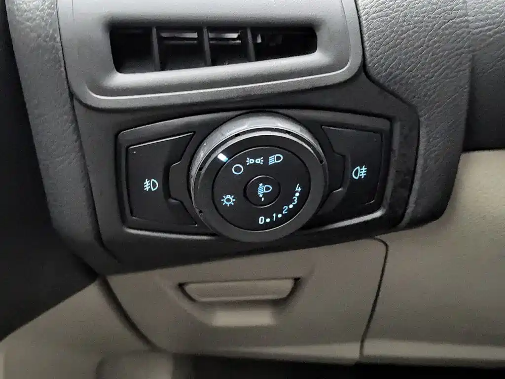 Ford Focus — миниатюра 21