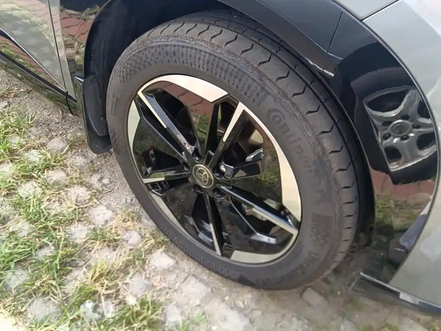 Toyota bZ3X — миниатюра 6