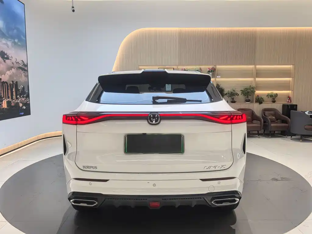 CHANGAN UNI Z NEW ENERGY