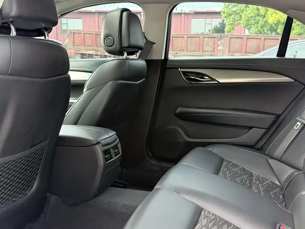 Cadillac ATS-L 2017 28T