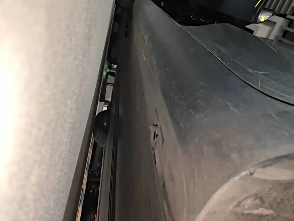 Tesla Model Y — миниатюра 22