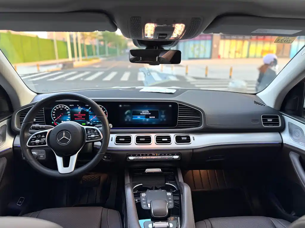 Mercedes-Benz GLE (Import) — миниатюра 5