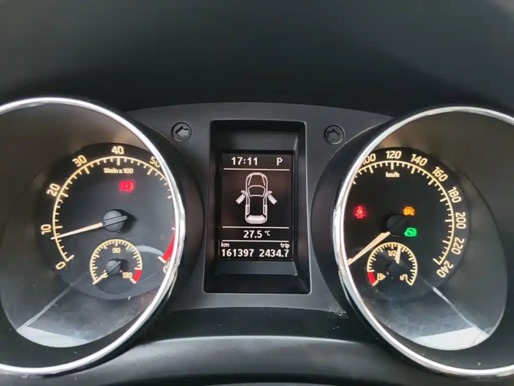 Skoda Yeti — миниатюра 12
