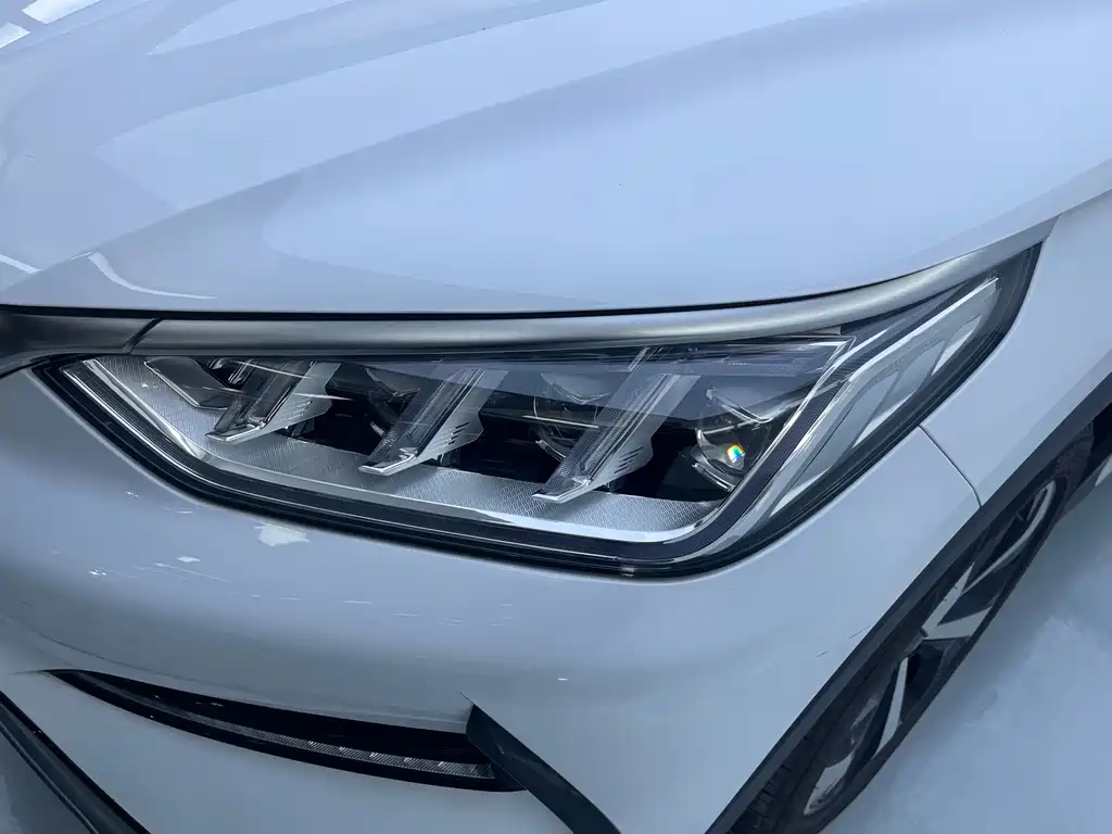 BYD PLUS New Energy — миниатюра 11
