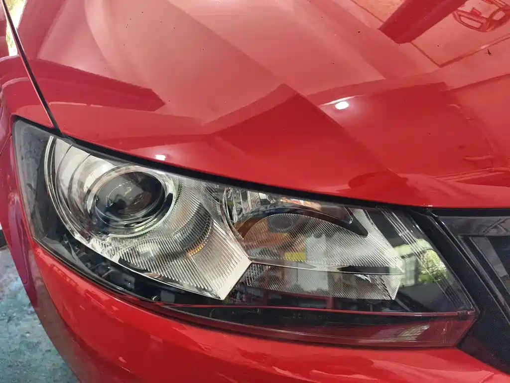 Skoda Rapid Spaceback — миниатюра 7