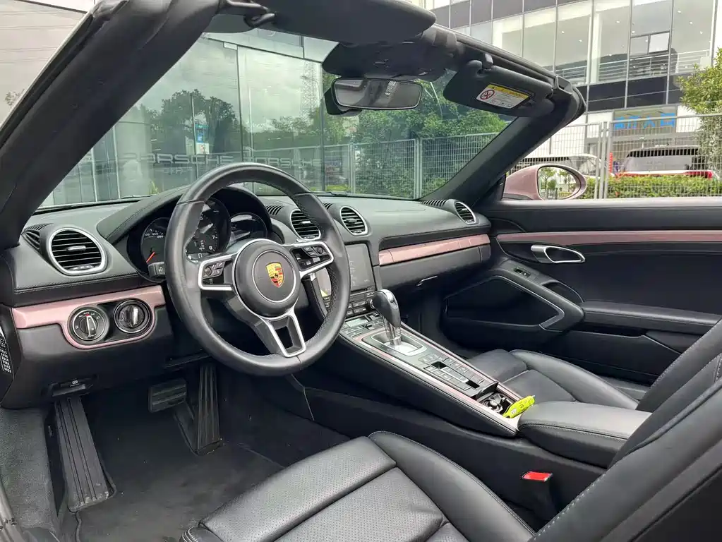Porsche 718 2022 Boxster T 2.0T