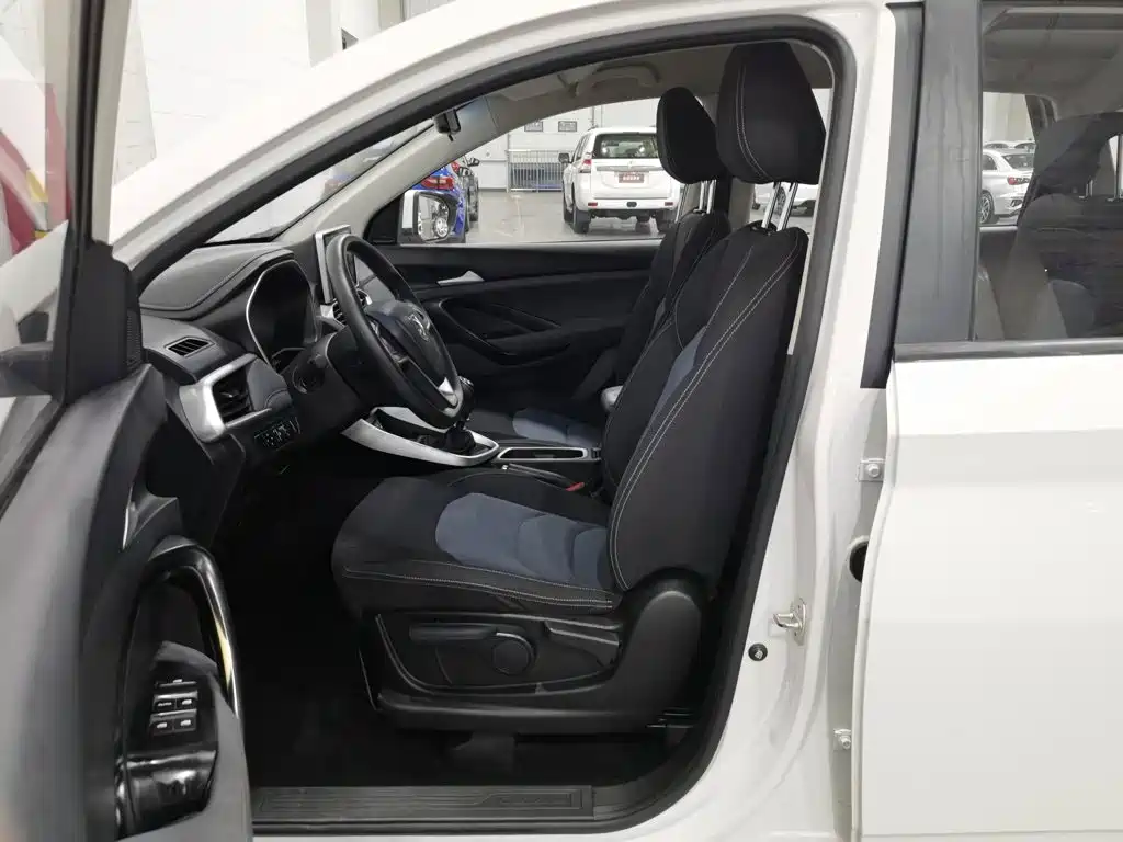 Baojun 530 — миниатюра 10