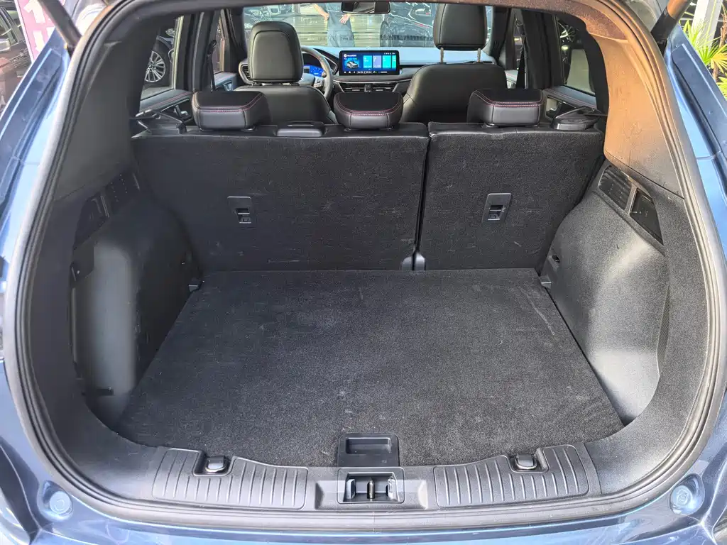 Ford Escape — миниатюра 5