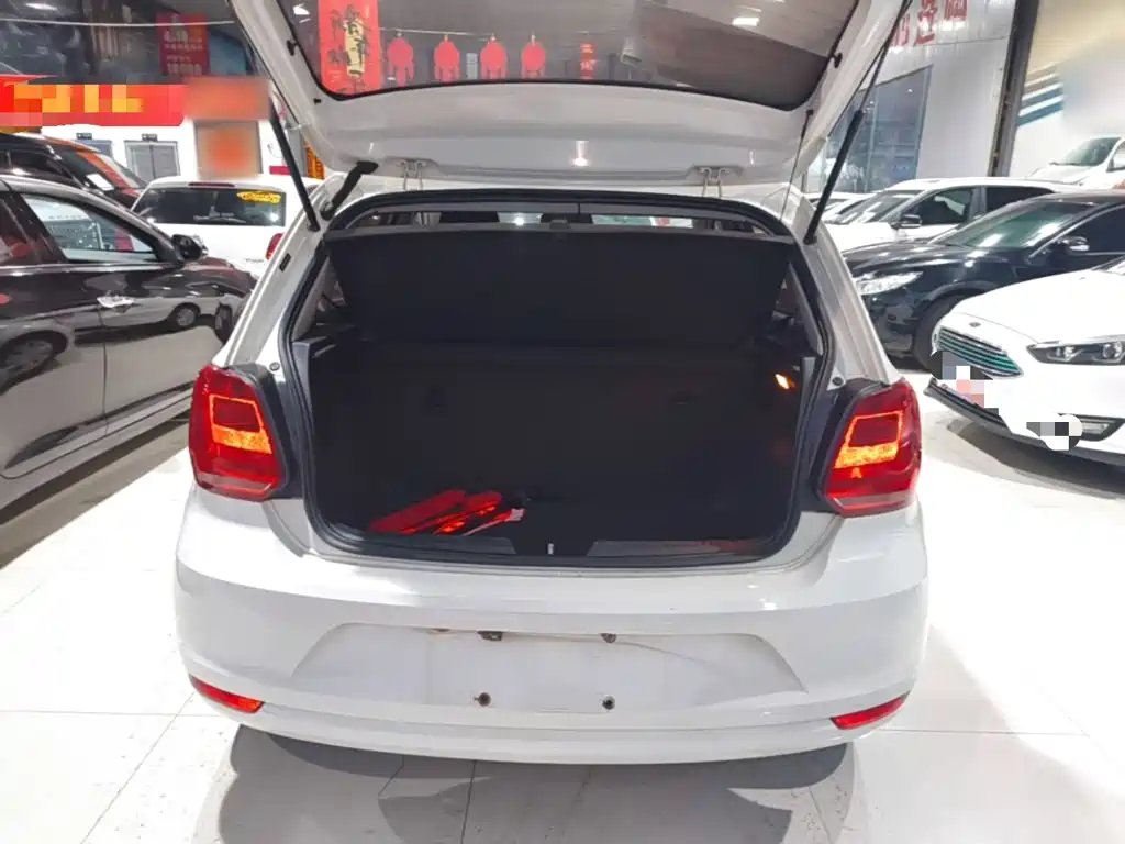 Volkswagen Polo — миниатюра 19