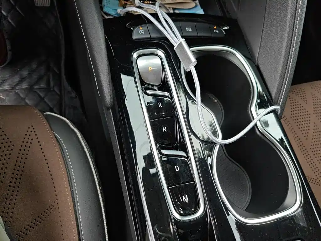 Buick Envision S — миниатюра 15