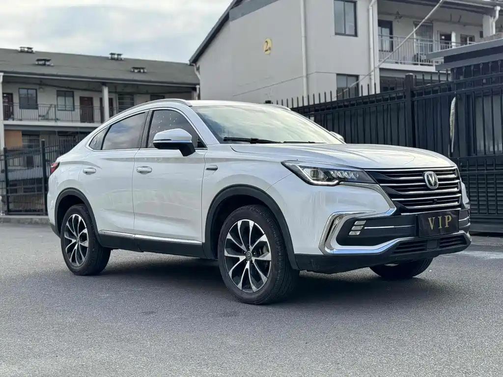 CHANGAN CS85 COUPE