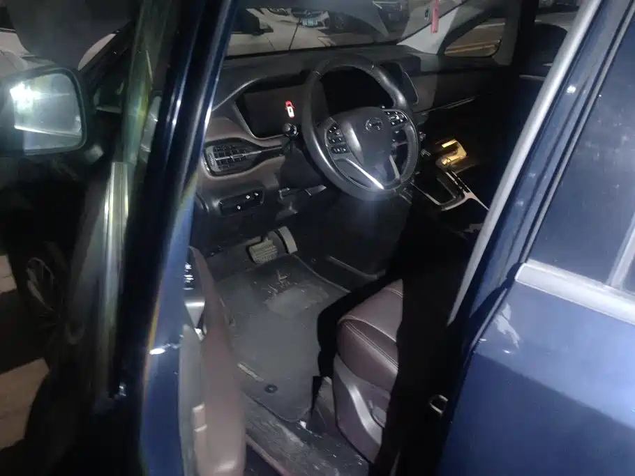 GAC Motor Trumpchi M6 — миниатюра 9