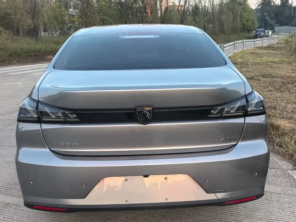 Peugeot 408 — миниатюра 9