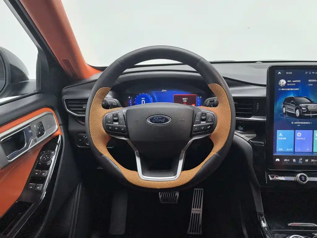 Ford Explorer — миниатюра 11