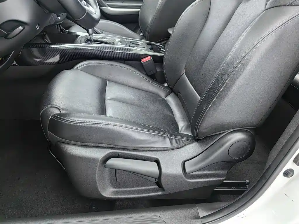 Renault Kadjar — миниатюра 20