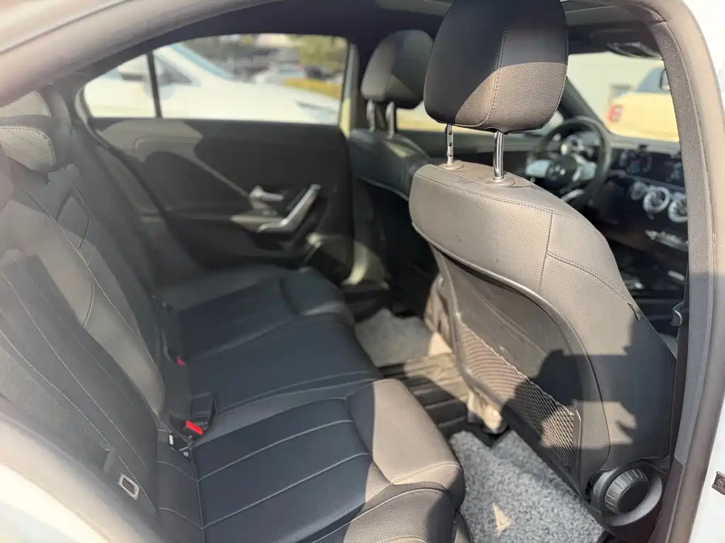 MERCEDES-BENZ A CLASS